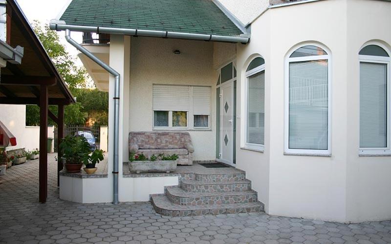 אוסילק Apartmani Anton מראה חיצוני תמונה